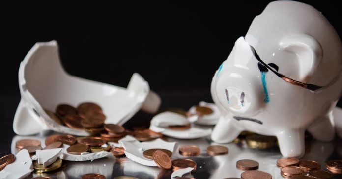 Five Unexpected Ways Your Money and Mental Health Could Be Related

