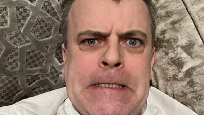 Inside Coronation Street star Simon Gregson's incredible Cheshire home as he drags up for Queens For The Night

